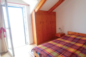 apartment 1 – bathroom